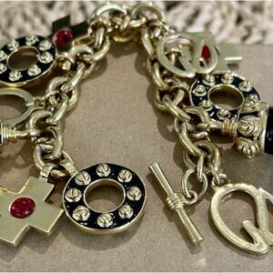 RARE St. John‎ Signature Chunky Charm Bracelet Toggle 80s Runway +BONUS Earrings